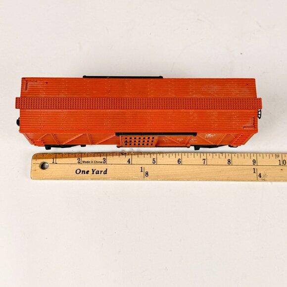 Lionel Vintage O Gauge 3656 Orange Cattle Train Car W/ Moving Doors Postwar - Picture 7 of 8